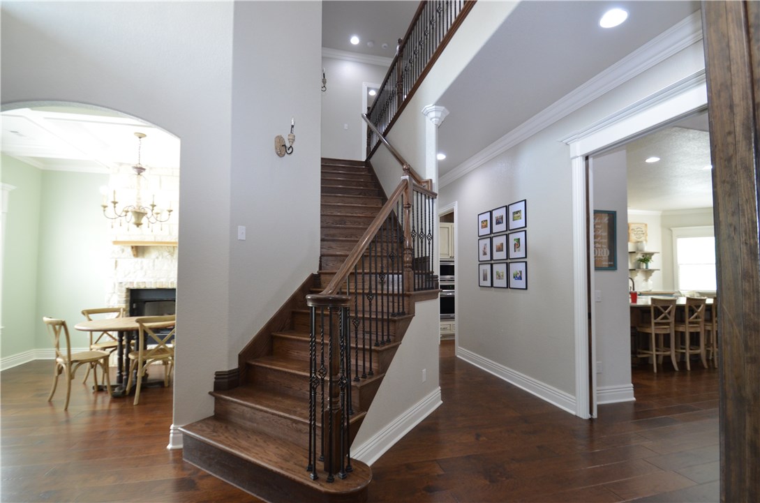 Ridgewood Sub Cave Spgs - Residential