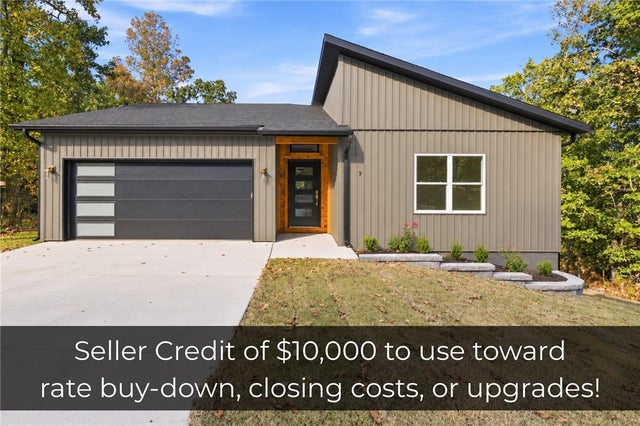 7 Turriff Circle