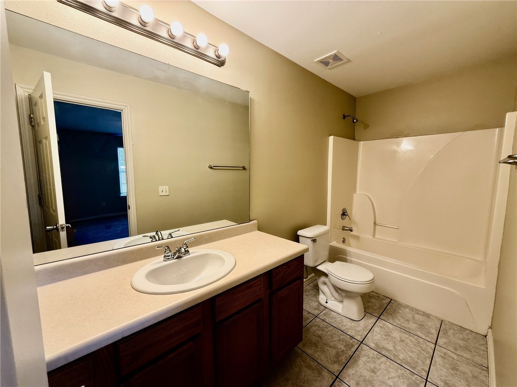 n/a - Residential Lease