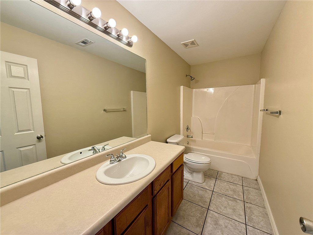 n/a - Residential Lease