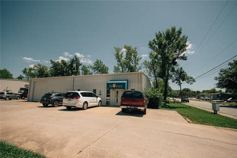 Photo of 1918 N Birch Avenue, Fayetteville, AR 72703 (MLS # 1352870)