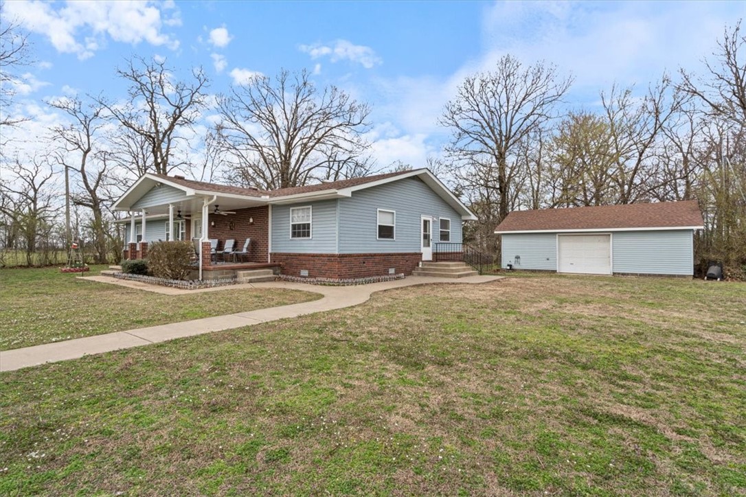 26-18-33-RURAL - Residential