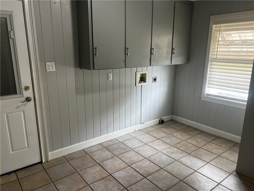 Harris Agricultural School Add - Residential