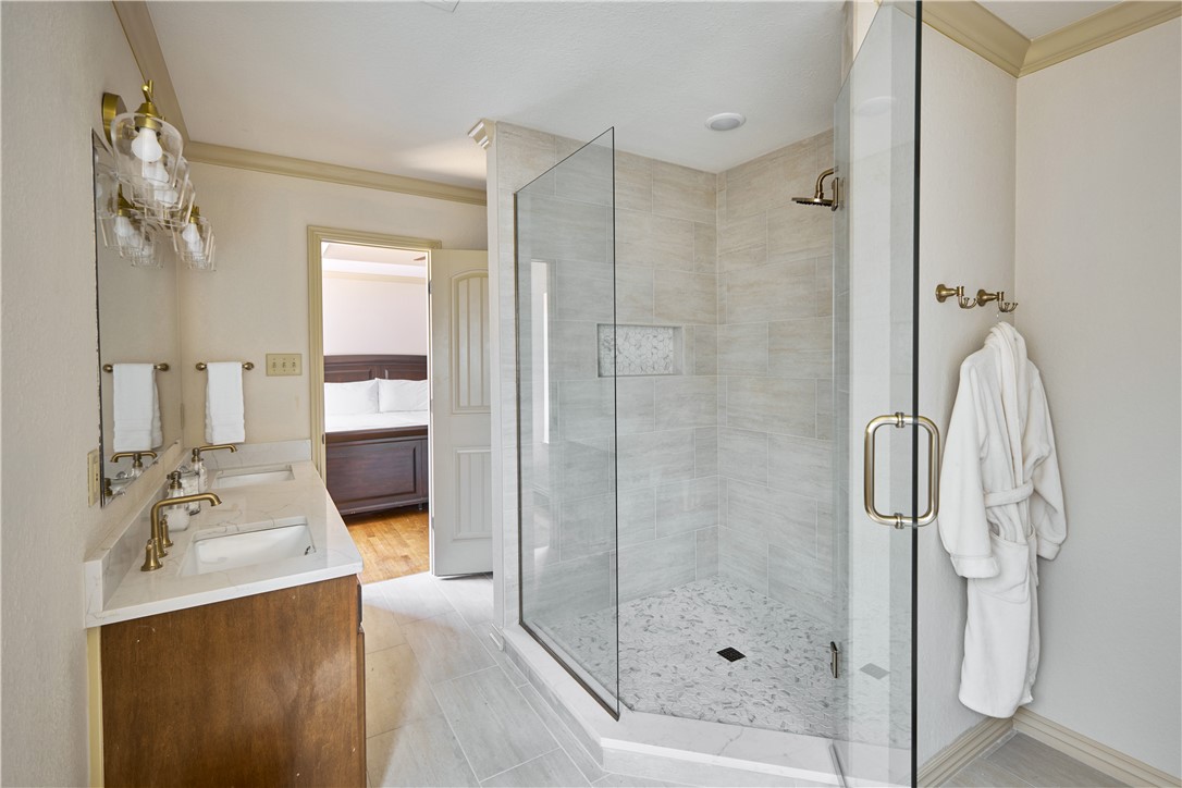 Greenwood Place - Residential