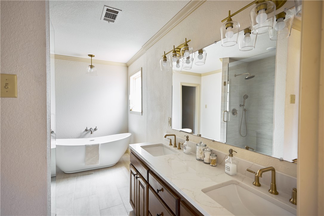 Greenwood Place - Residential