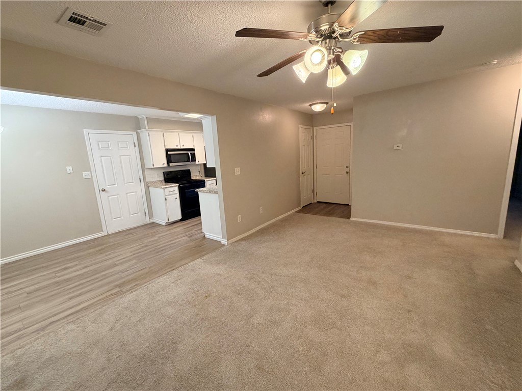 Comstock First Add Siloam Spgs - Residential