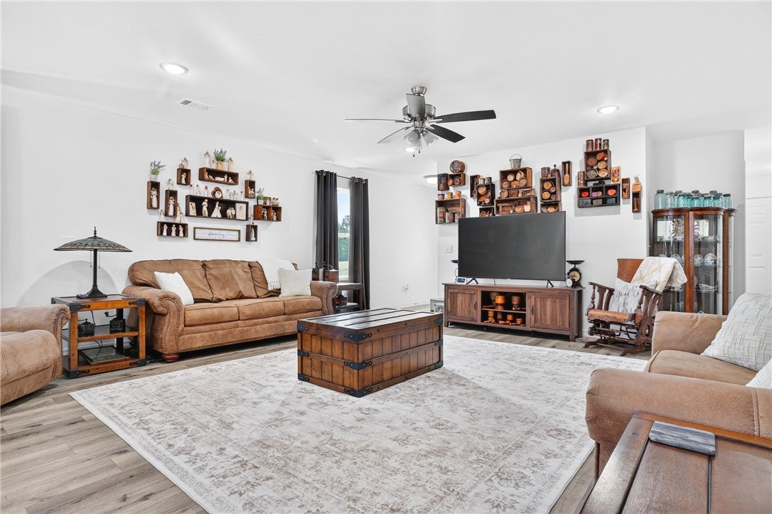 1261 County Road 3530