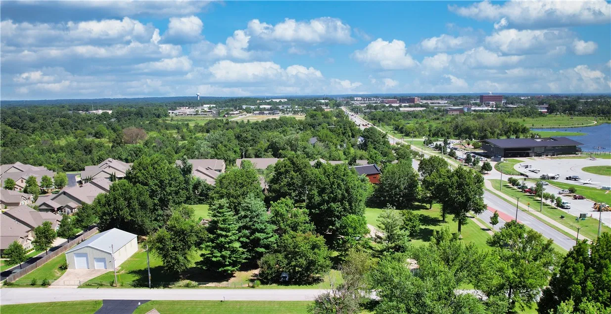 Bentonville, Arkansas 72712, United States, ,Commercial,Active,180537