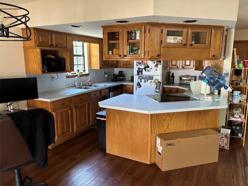 Sundance Acres Ph 4 Rogers - Residential Income