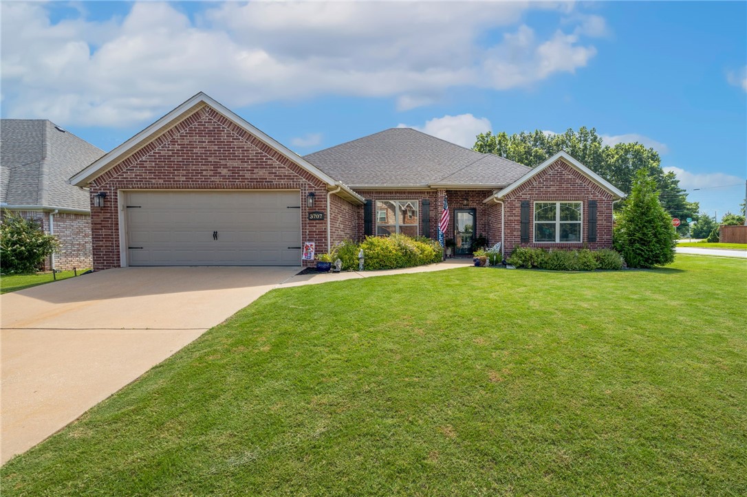 Charming Corner Lot Home Minutes from Downtown Rogers & Beaver Lake!
Welcome to this beautifully maintained 4 bed/2 bath. Step inside to an open & inviting floorplan featuring a large living area that connects to the kitchen, perfect for entertaining. The kitchen is a chef’s dream, recently upgraded with a brand-new LG oven/stove & microwave, new KitchenAid dishwasher, sleek under-cabinet lighting. The large primary suite offers a peaceful retreat w/ 2 walk-in closets. New carpet has been added in the bedrooms & closets, Updates include:Upgraded laundry room w/a large wash tub, new lighting in the bathroom,new exhaust fans—2 featuring Bluetooth speakers, whole-home surge protector, addied outlets on the back patio, & inside the home, updated power supply to the backyard shed, new thermostat & Ring security system to convey. Outside, enjoy a spacious backyard w/a 12x12 storage shed with electricity. Just minutes from shopping and dining, this home blends comfort, convenience, & smart updates for modern living.