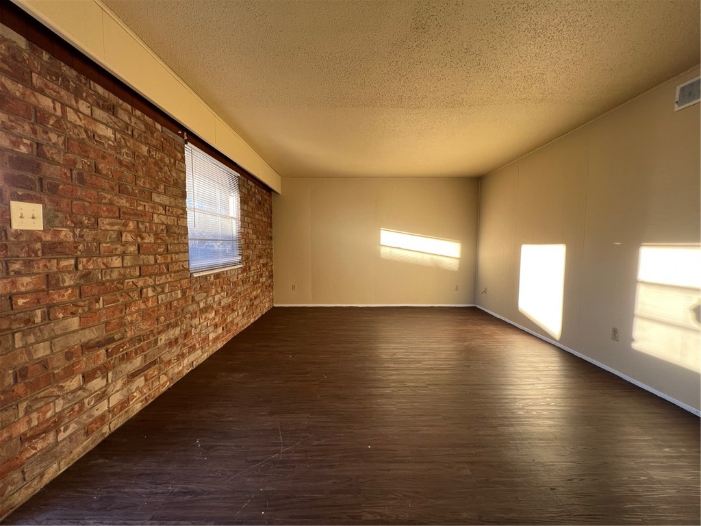 34-18-30 SPRINGDALE OUTLOTS - Residential Lease