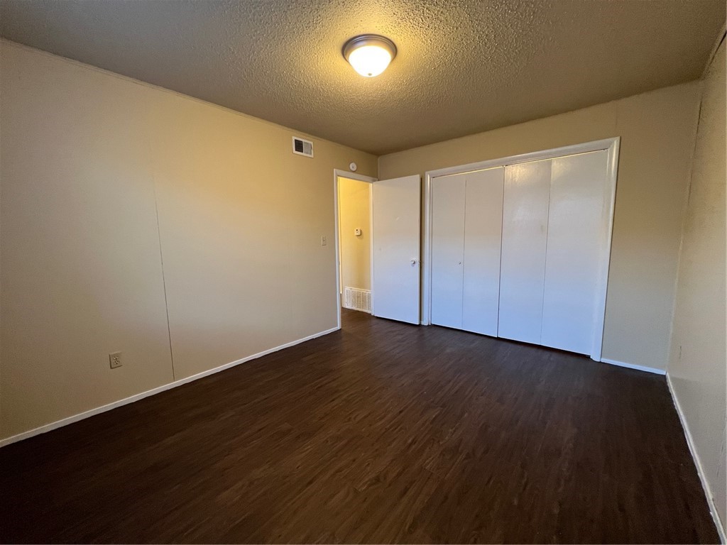 34-18-30 SPRINGDALE OUTLOTS - Residential Lease