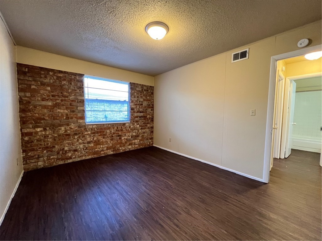 34-18-30 SPRINGDALE OUTLOTS - Residential Lease