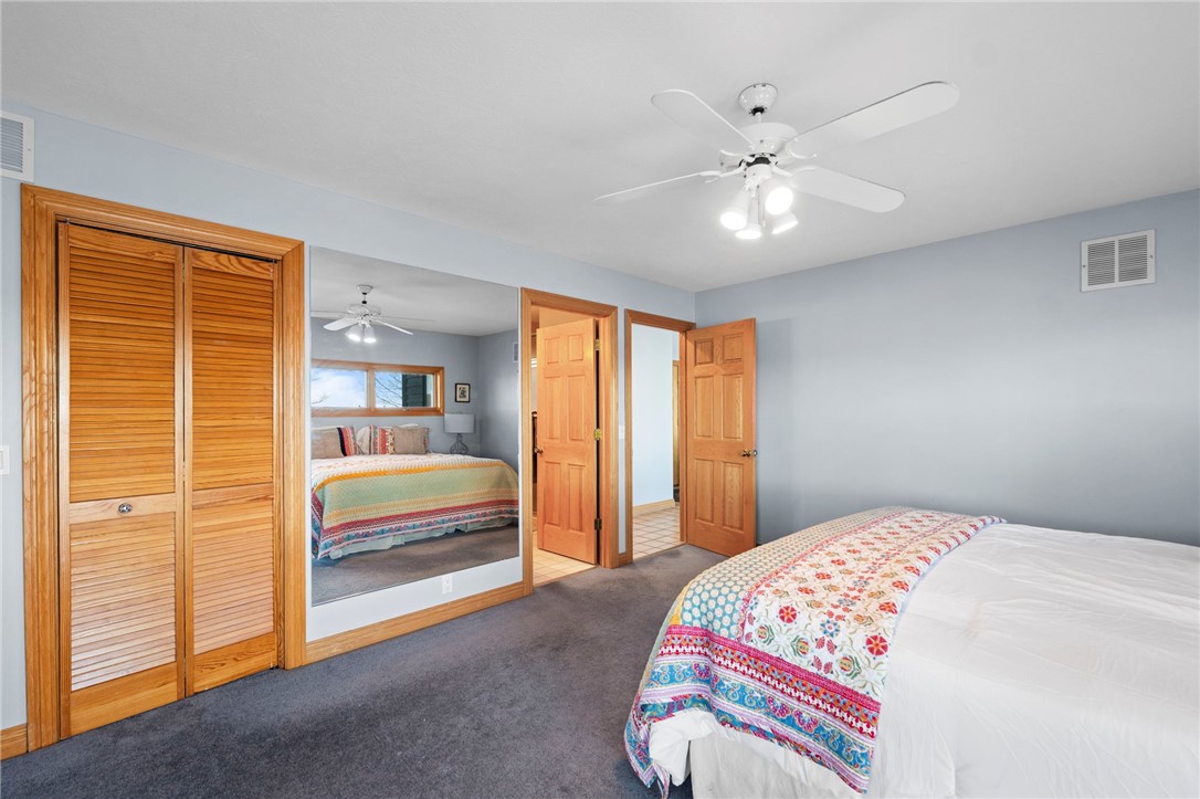 Point Mirage - Residential