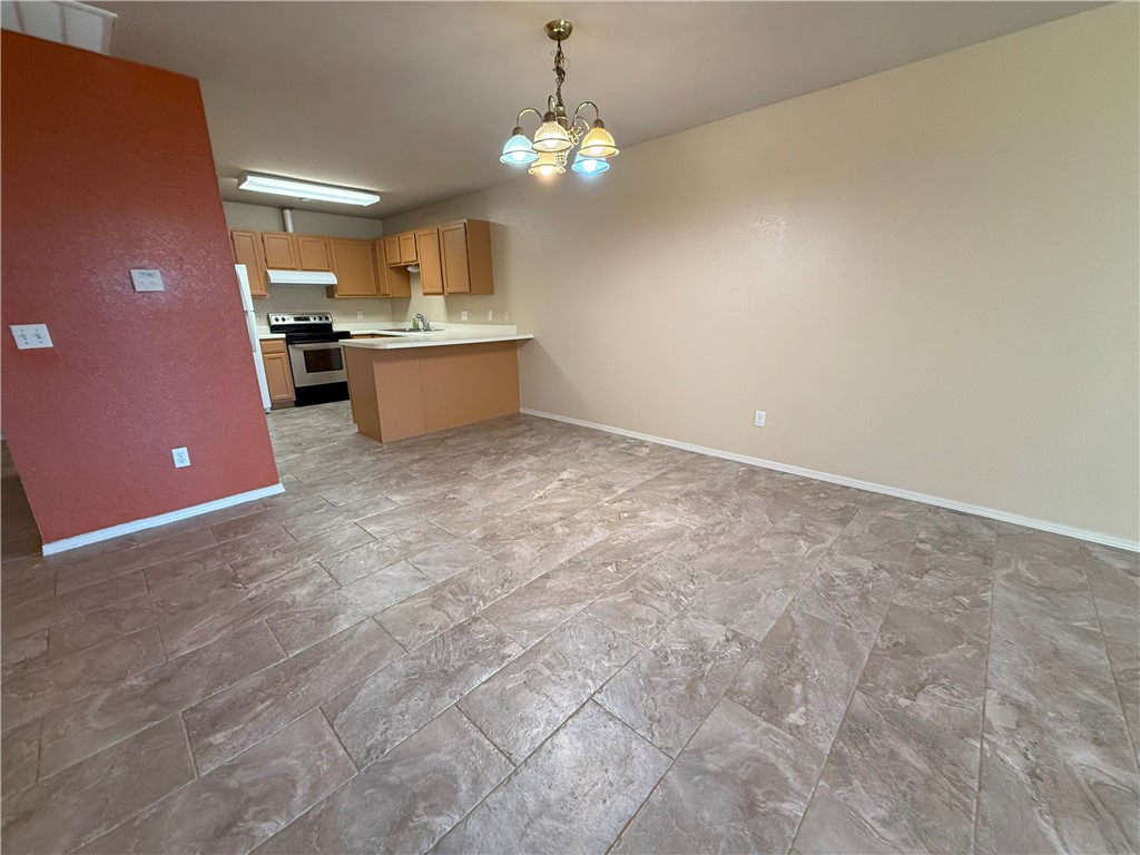 PATRICK PLACE - Residential Lease