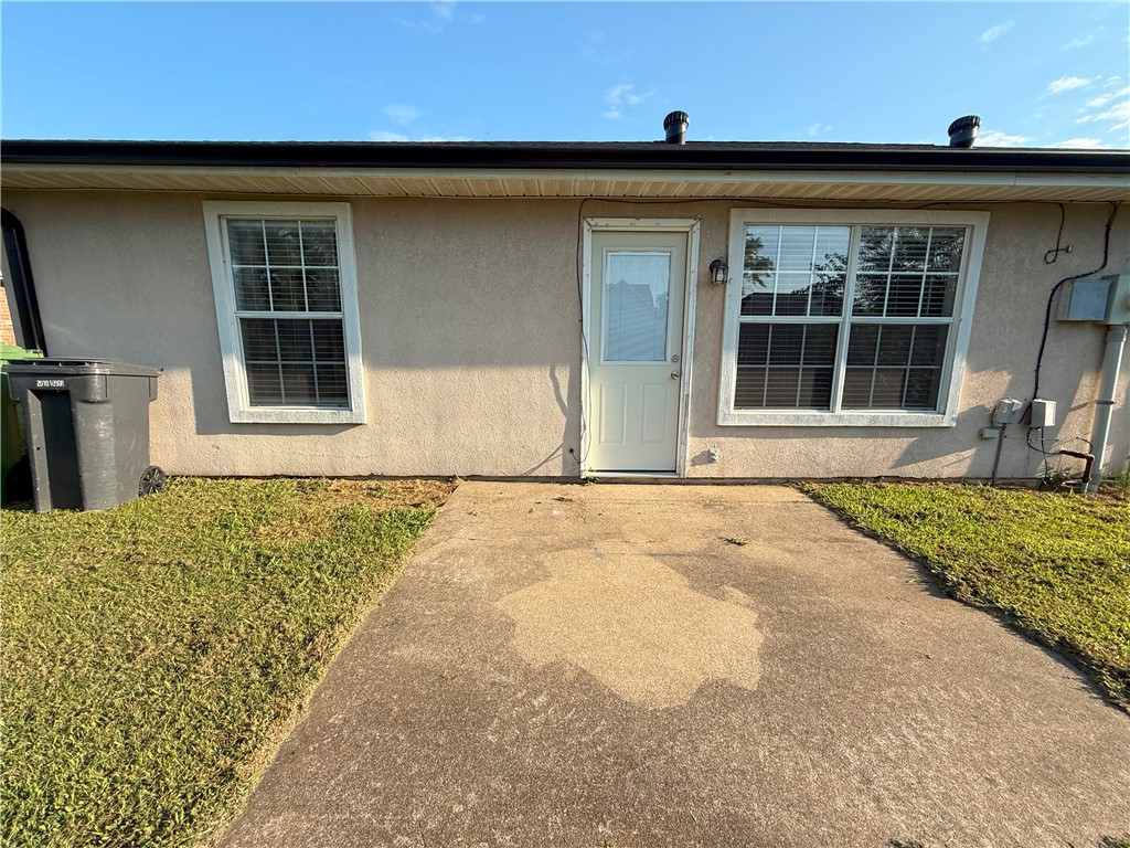 PATRICK PLACE - Residential Lease