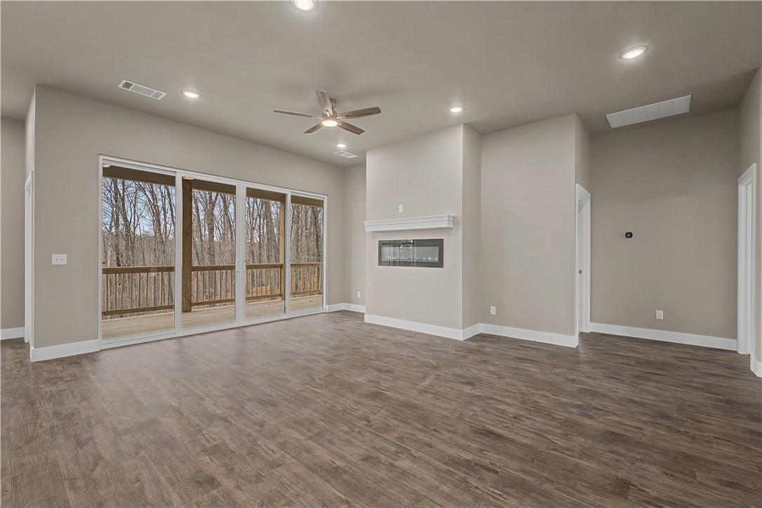 BETHNAL SUB BVV - Residential