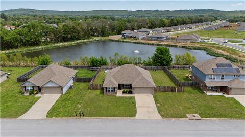 Photo of 1058 Macy Lane, Elkins, AR 72727 (MLS # 1343398)