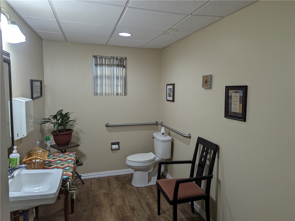 Fayetteville Outlots - Commercial Lease