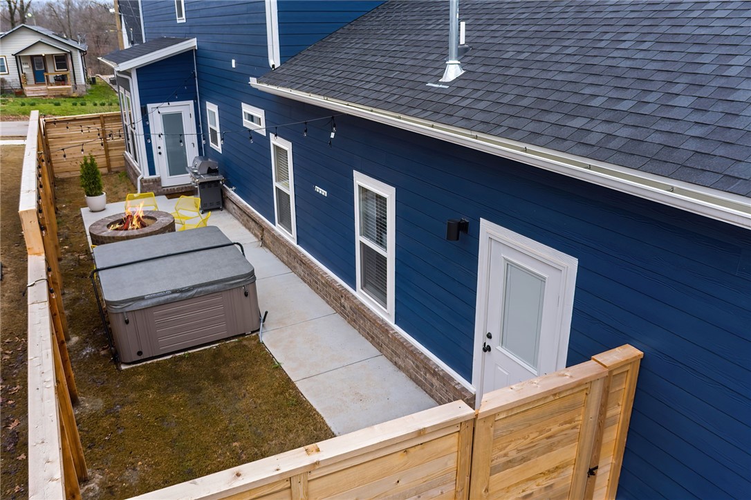 W A Burks Add Bentonville - Residential