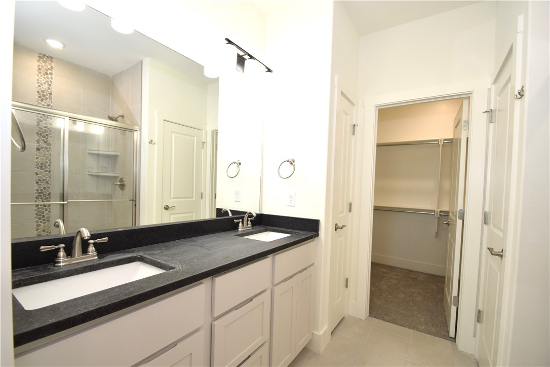 Crystal Cove Ph I - Residential Lease