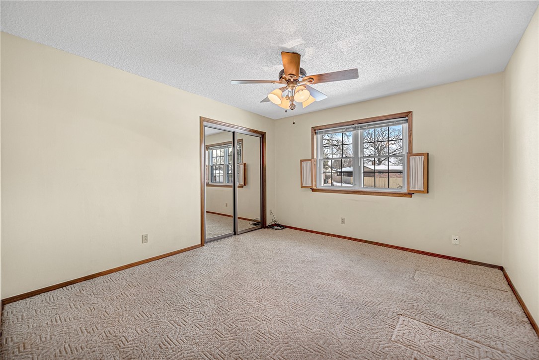 Woodland Acres Unit 2 Rogers - Residential