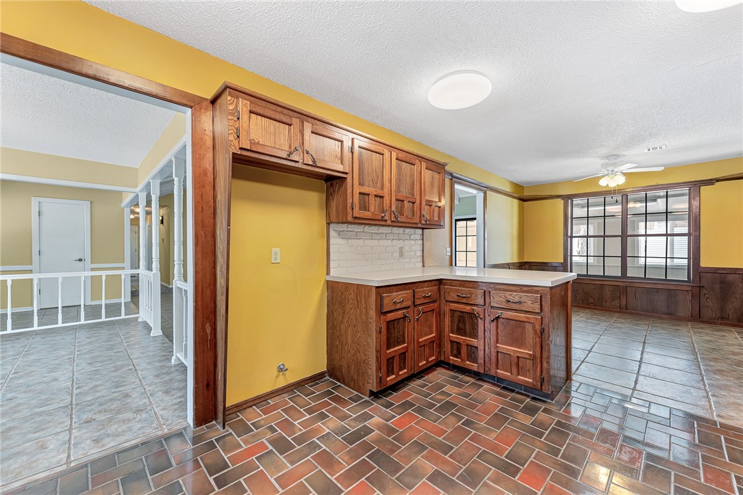 Woodland Acres Unit 2 Rogers - Residential