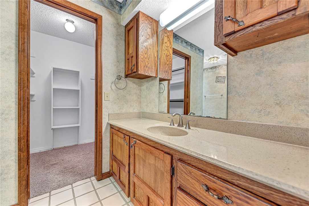 Woodland Acres Unit 2 Rogers - Residential