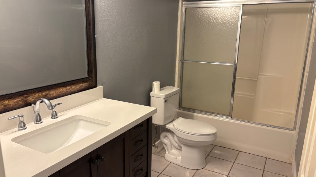 T F James Add Gentry - Residential Lease