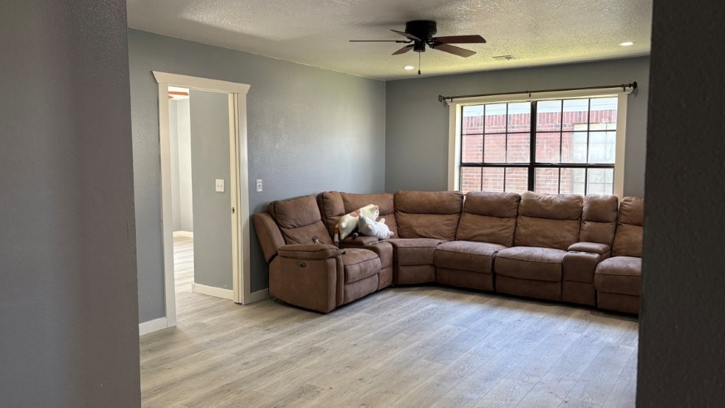 T F James Add Gentry - Residential Lease