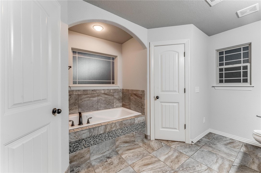 Windwood Sub Ph V Bentonville - Residential Lease