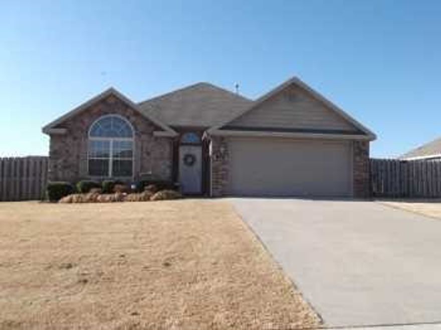 Additional $75 / month for 6-month lease term.