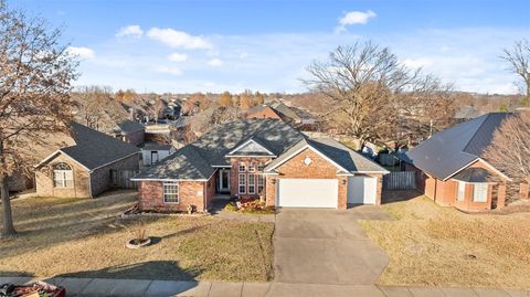 Photo of 738 Buckhead Avenue, Springdale, AR 72764 (MLS # 1330308)