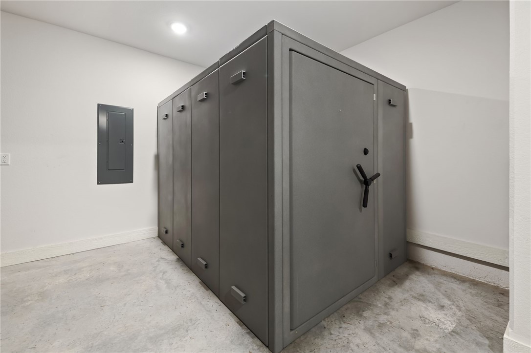 Quail Hollow - Residential