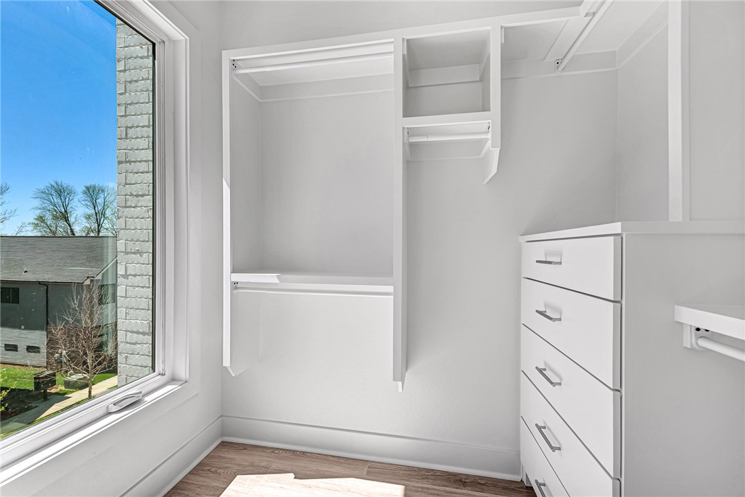 Polson Sub Bentonville - Residential Lease