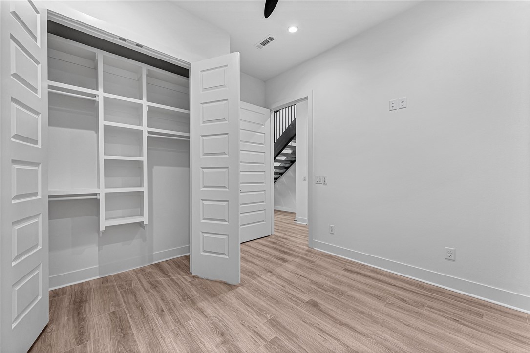 Polson Sub Bentonville - Residential Lease