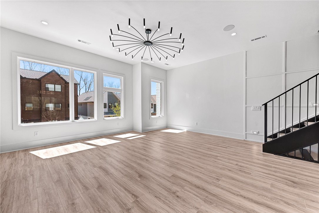 Polson Sub Bentonville - Residential Lease
