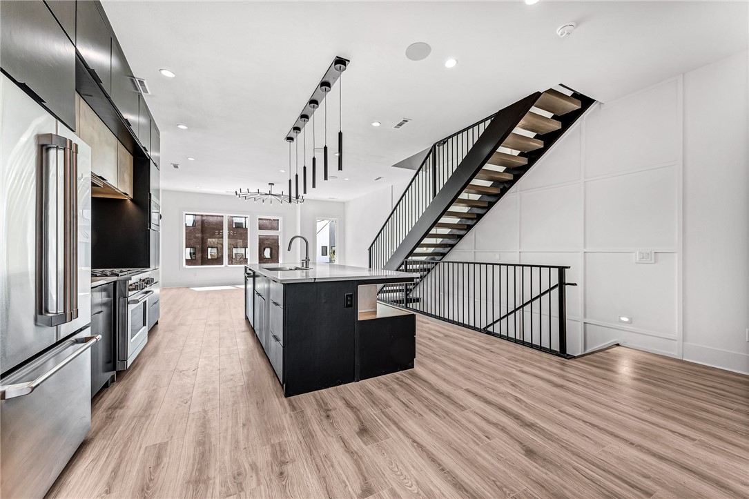 Polson Sub Bentonville - Residential Lease