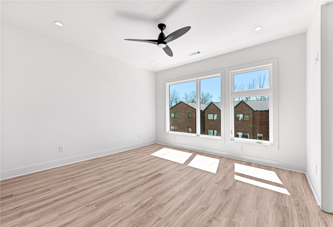 Polson Sub Bentonville - Residential Lease