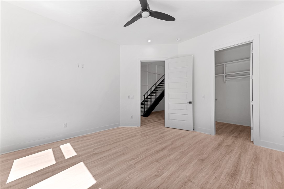 Polson Sub Bentonville - Residential Lease