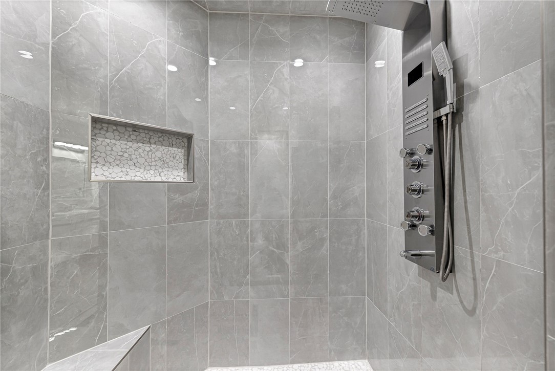 Polson Sub Bentonville - Residential Lease
