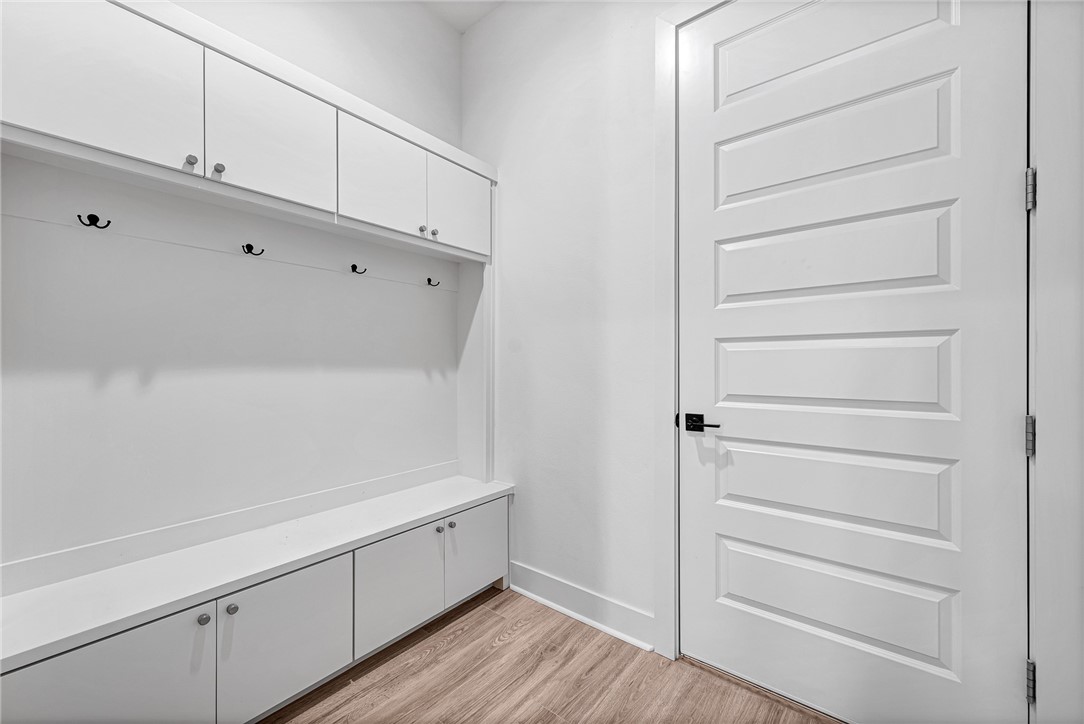 Polson Sub Bentonville - Residential Lease