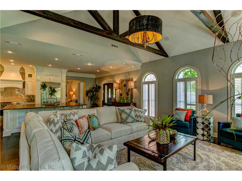 Lazy U - Residential