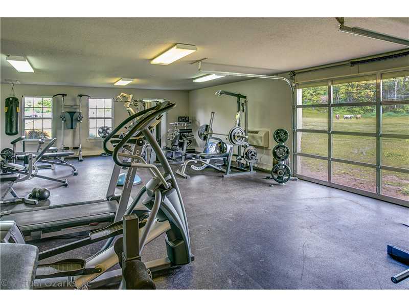 Lazy U - Residential