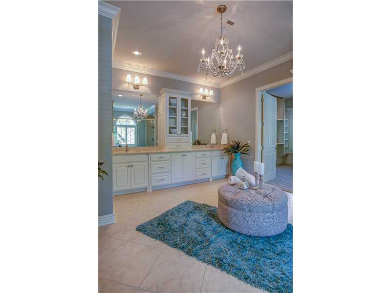 Lazy U - Residential