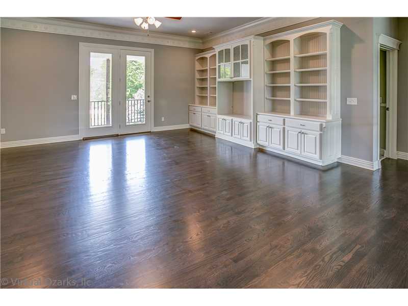 Lazy U - Residential