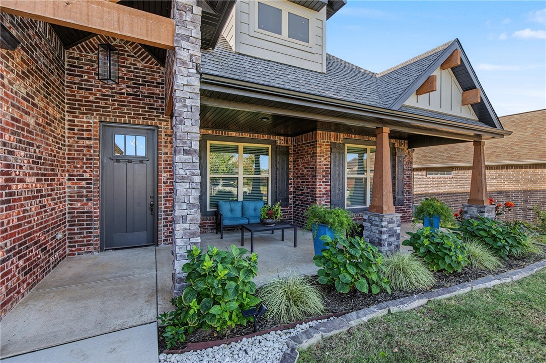 4303 SW Wheatgrass Boulevard