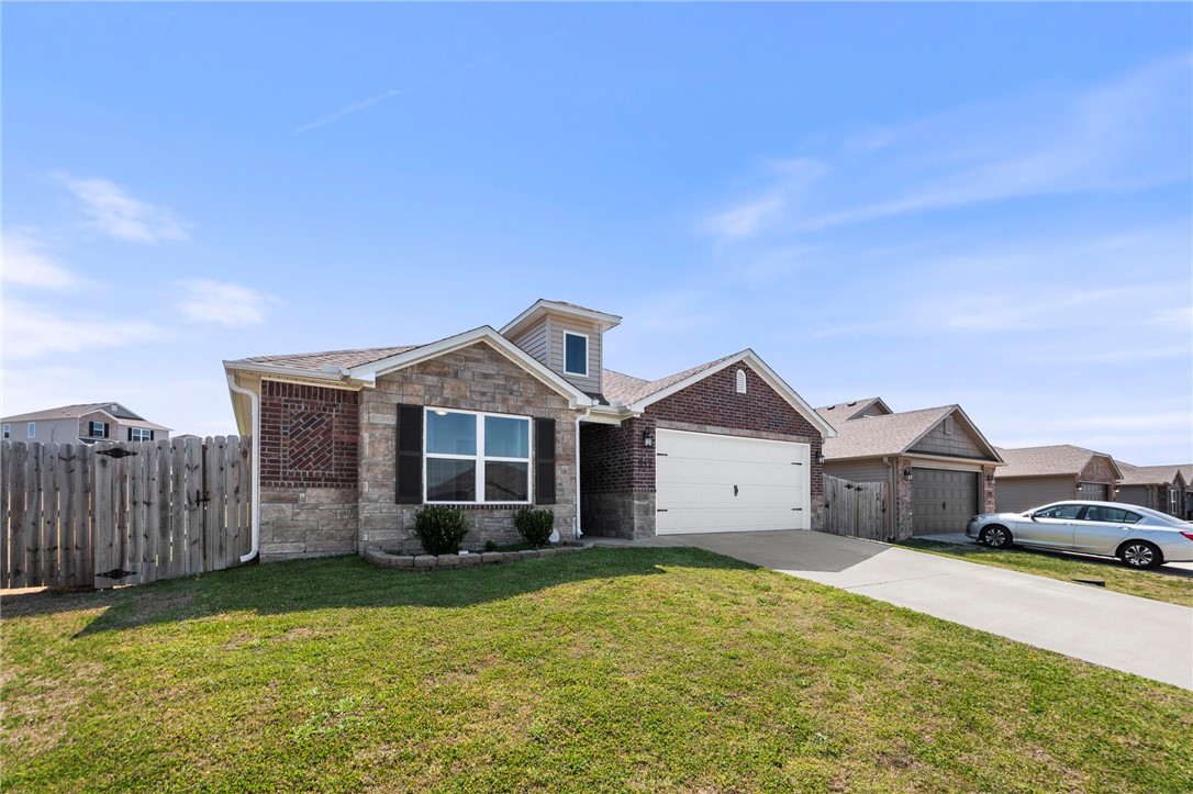 Lakewood Crossing - Residential