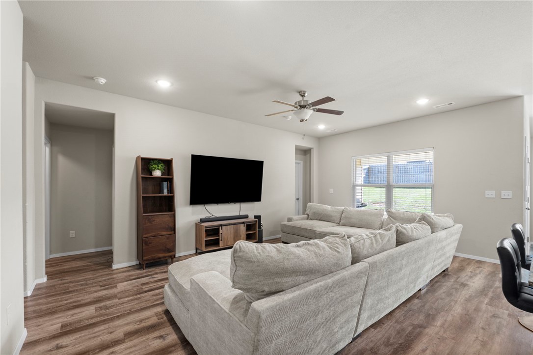 Lakewood Crossing - Residential