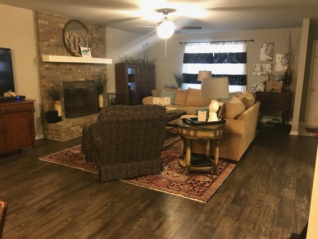 Royal Oaks Estates - Residential Lease